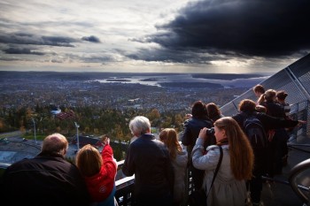 Blick von der Aussichtsplattform über Oslo
