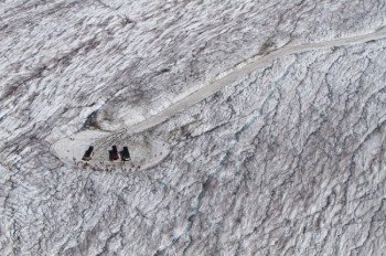 Der Athabasca-Gletscher wird vom Columbia-Eisfeld gespeist