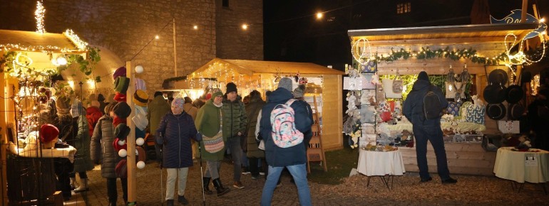 Über 90 Aussteller sind beim Inselchristkindlmarkt mit dabei.