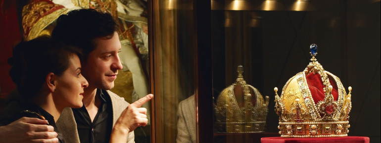 Die Krone von Kaiser Rudolf II. wurde später zur österreichischen Kaiserkrone.