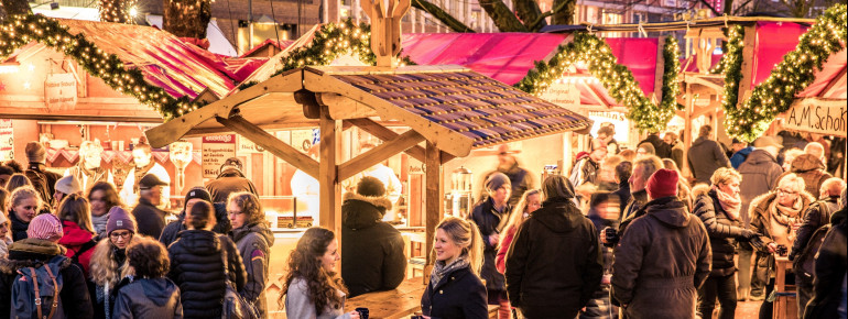 Alle vier Kieler Weihnachtsmärkte sind untereinander fußläufig zu erreichen.