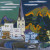 Kirchner hat sich in seinen Werken mit Davos auseinander gesetzt, wie hier im Bild "Rathaus, Davos Platz".
