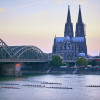 Der Kölner Dom liegt nur 250 Meter vom Rheinufer entfernt.