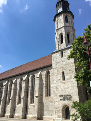 Kornmarktkirche im Sommer
