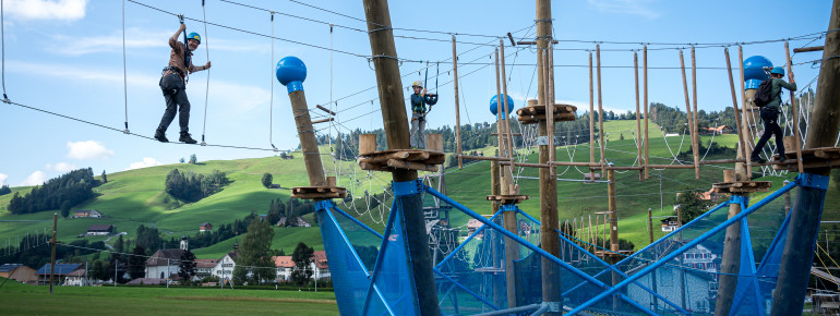 Der Zipline-Park befindet sich direkt neben dem integrierten Seilpark.