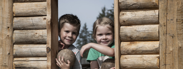 Spiel und Spaß am Kugelwald