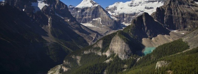 Blick auf Mount Victoria und Victoria Glacier