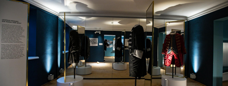 Die barocke Kleidersammlung zeigt, was Hofmusiker im 18. Jahrhundert trugen.