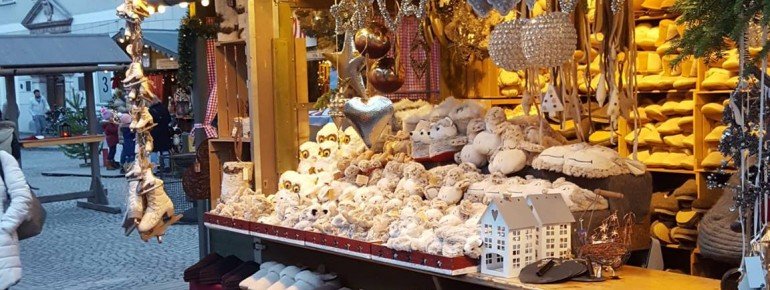 Zahlreiche Händler bieten ihre Produkte an.