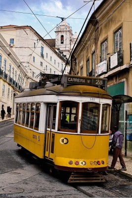 Auf der Linie 28E begegnet man einigen Lissaboner Sehenswürdigkeiten.