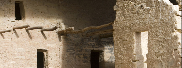 Die Häuser aus Stein werden Pueblo genannt