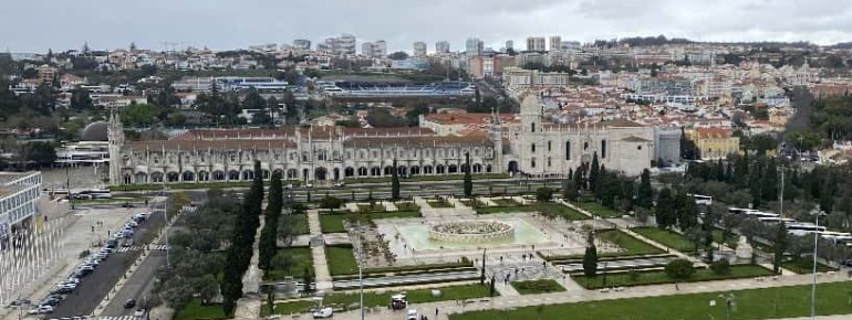 Das Kloster vom Torre de Belem aus.