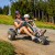 Carts in den Größen XS bis XXL stehen bereit – Kinder ab neun Jahren und 1,35 Metern Körpergröße dürfen allein fahren.