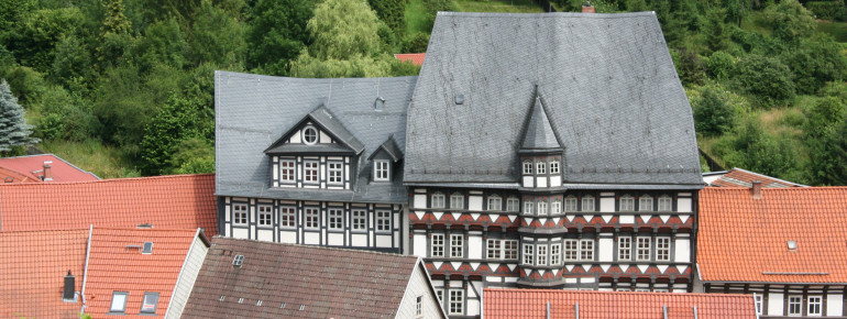 Blick auf das Museum vom Bandweg