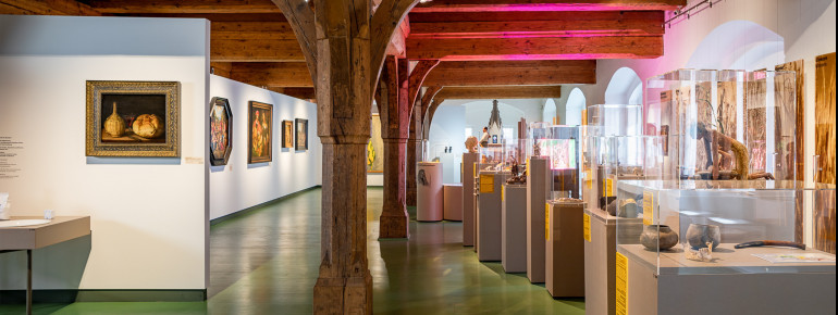 Teil der Ausstellung sind Werke, die das Verhältnis von Mensch und Natur aufzeigen.