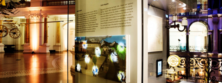 Die Dauerausstellung "Erlebnis: Kommunikation!" beleuchtet die vielen Facetten der Kommunikation.