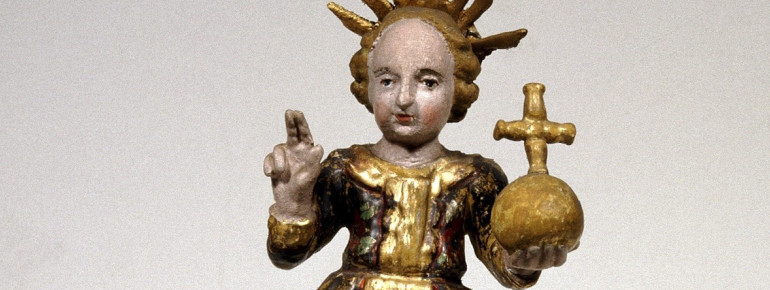Nachbildung des Jesuskindes aus dem Salzburger Loretokloster Süddeutschland, 18. Jahrhundert Holz, geschnitzt und farbig gefasst