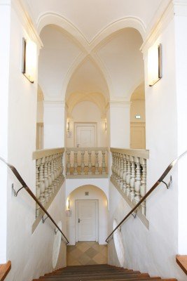Das architektonisch reizvolle Museum befindet sich in der Bräugasse.