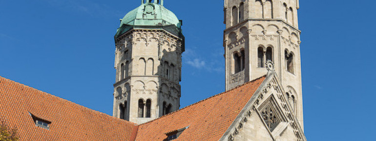 Der Dom St. Peter und Paul zählt zu den bedeutendsten Kulturdenkmälern des europäischen Hochmittelalters.