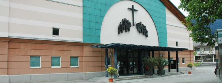 Passionstheater von außen