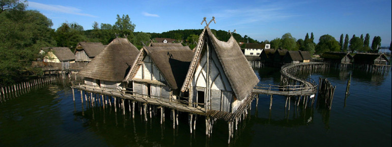 Seit 2011 ist das Pfahlbaumuseum Weltkulturerbe.