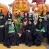 Zu Halloween verwandelt sich Plopsaland Ardennes in ein schaurig-schönes Erlebnis.
