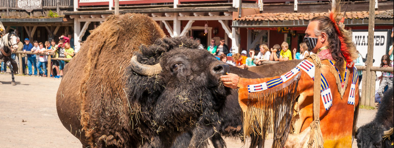Einblick in die indianische Kultur bei Buffalo Bills Wild West Show