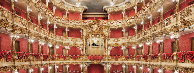 Das Cuvilliés-Theater trägt den Namen des entwerfenden Architekten: François Cuvilliés.