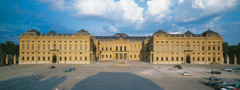 In der Residenz Würzburg kannst du insgesamt 40 Stilräume besichtigen.