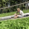 Mit der Doppel-Sommerrodelbahn könnt ihr sogar Wettrennen fahren.