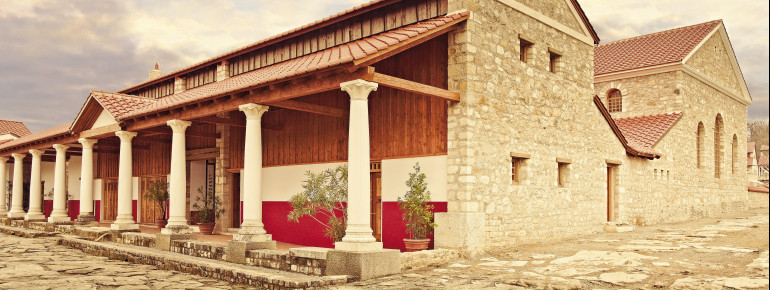 Beim Entlangflanieren durch die Römerstadt spürt man förmlich das geschäftige Treiben der Händler und Handwerker.