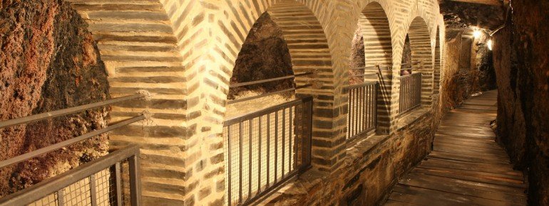 Buitterkeller im Schaubergwerk Saalfelder Feengrotten