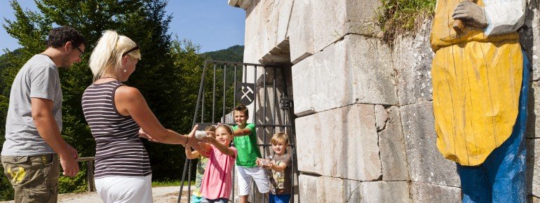 Es gibt auch einen Rundwanderweg.