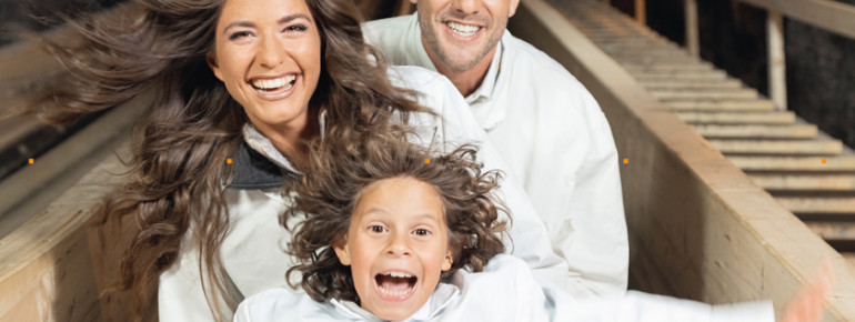 Die Bergmannsrutschen sorgen für Spaß bei Groß und Klein.