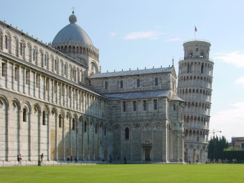 Der schiefe Turm von Pisa zählt zum UNESCO-Weltkulturerbe