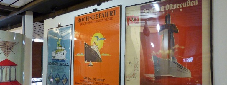 Alte Schiffsplakate