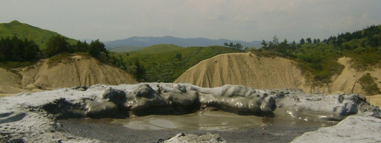Schöne Kraterlandschaft