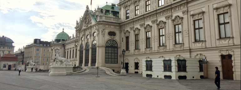 Das Schloss Belvedere umfasst eine große Kunstsammlung.