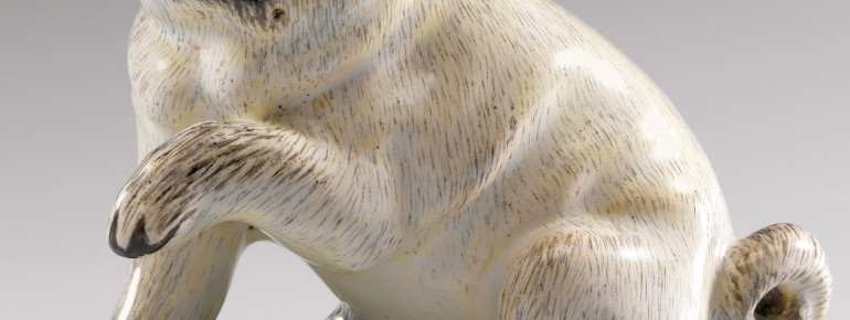 Lerne wie dieser Fayence Mops hergestellt wurde im Museum des Schlosses.