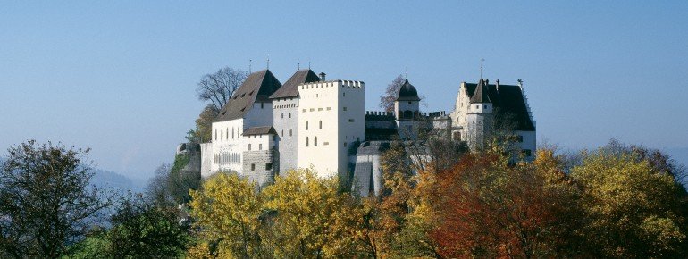 Schloss Lenzberg Panorama