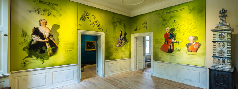 In den Innenräumen des Schlossmuseums erfährst du mehr über die ehemaligen Schlossbewohner.