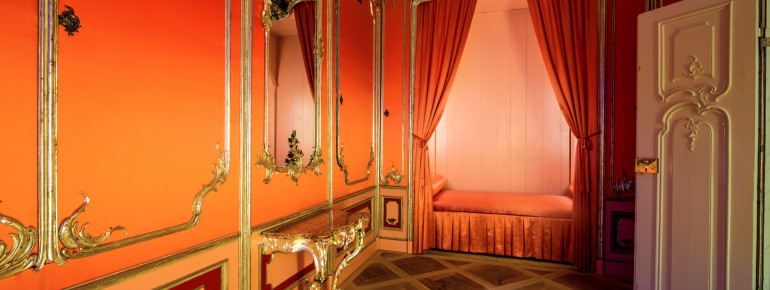 Besichtige die prachtvolle Rokokoausstattung im Schlossmuseum!