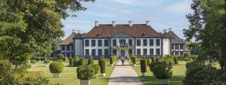 Das Schloss Oranienbaum ist heute ein seltenes Beispiel für eine holländisch geprägte Barockanlage.
