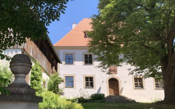 Das Schloss Wappersdorf in Mühlhausen bietet Kunstliebhabern einiges an Besichtigungsmöglichkeiten.