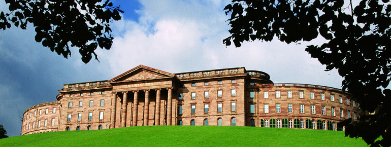 Im Untergeschoss lädt das Museumscafé Jérôme zum Verweilen vor oder nach dem Museumsbesuch ein.