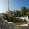 Der Obeliskbrunnen im Schlosspark von Schönbrunn.