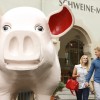 Kurios, kreativ und kultig: Das Schweinemuseum Stuttgart zeigt die Welt der Schweine in all ihren Facetten.