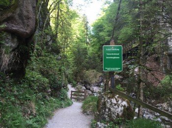 Der Eingang zur Seisenbergklamm in Weißbach.