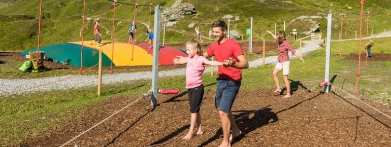 Blick auf den Slackline Park