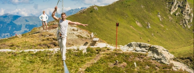 Auch für Erwachsene gibt es herausfordernde Lines.